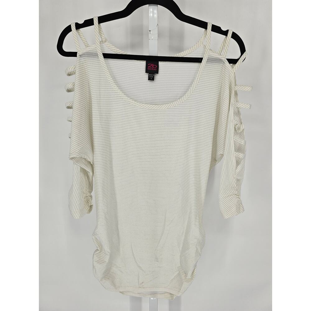 2b by Bebe Womens Sz S Long Sleeve Cold Shoulder Top White Metallic Weave
